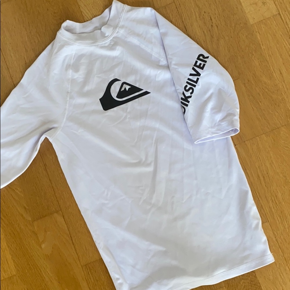 Quiksilver Boys Rashguard -Large/14